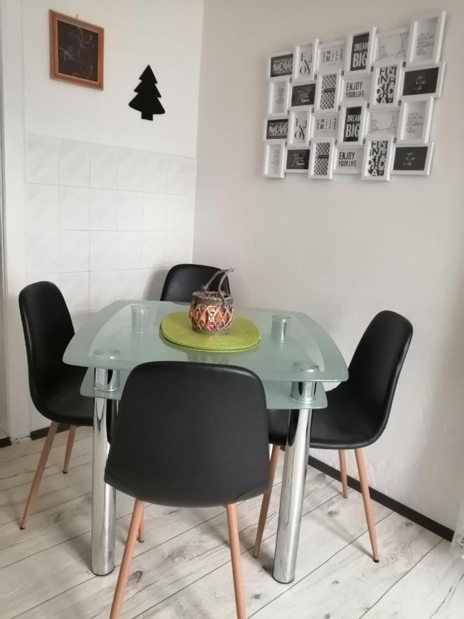 Patrick Apartment *